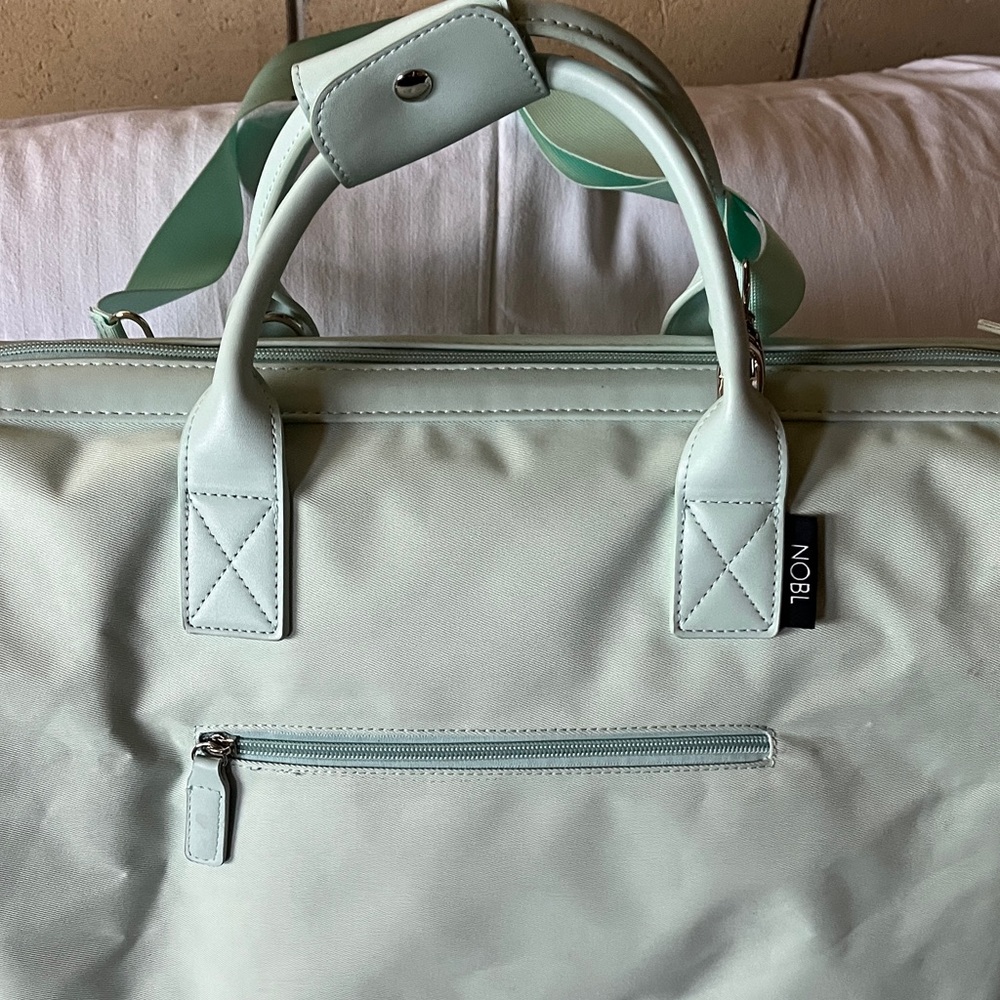 NOBL Weekender Bag in robins egg blue - very small scuff on one side - Picture 3 of 11